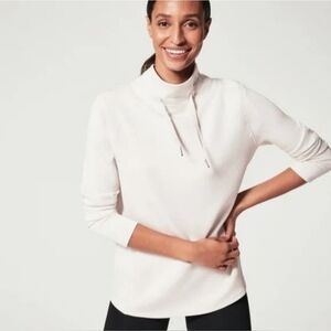 Spanx Size XL AirEssentials Got Ya Covered Pullover Sweatshirt Off White/Gray